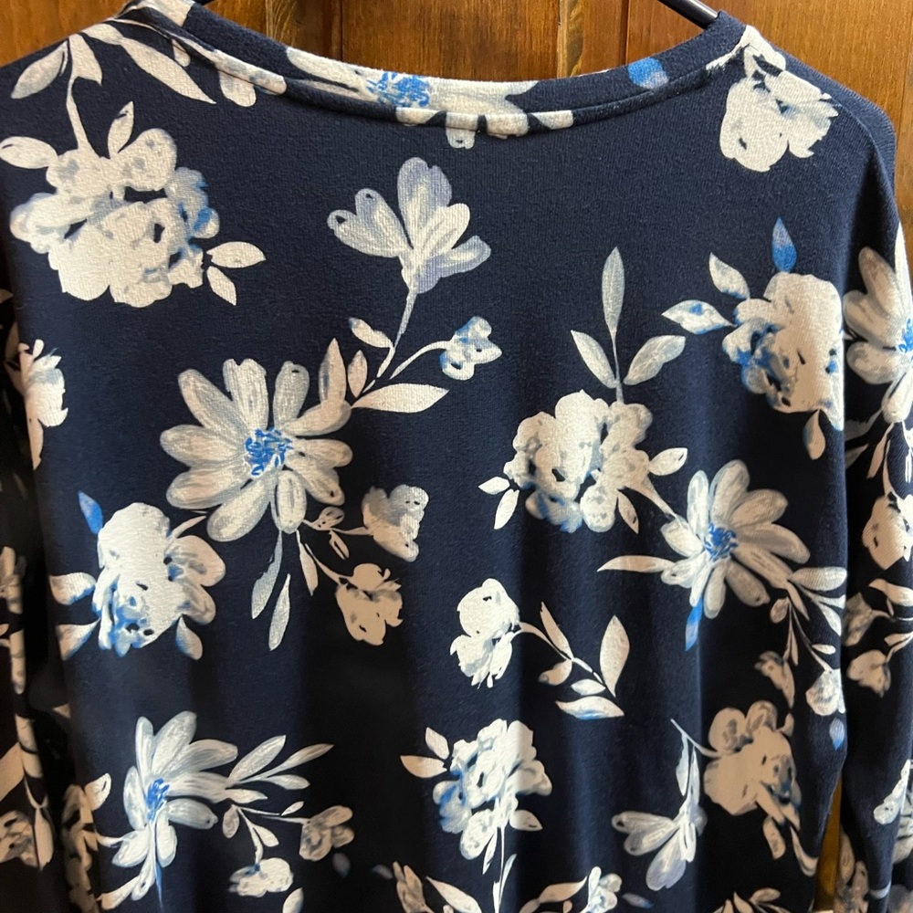 Belk sweater. Beautiful and soft